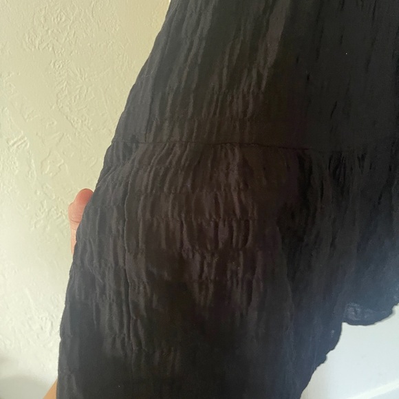 Robin Piccone FIONA FLOUNCY DRESS Black Textured size medium - Picture 6 of 11